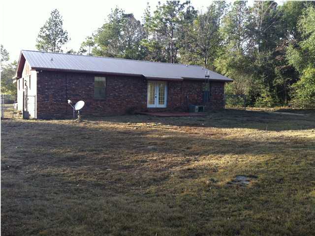 7697 4 Flags Road Laurel Hill, FL 32567 - Photo 2 of 14 Gallery Image 2