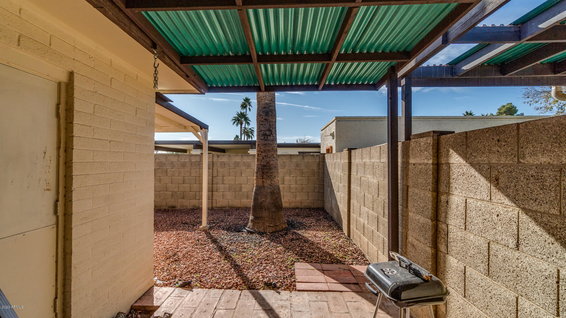 3015 West Calavar Road Phoenix, AZ 85053 - Photo 32 of 37 3015 W Calavar Rd-34
