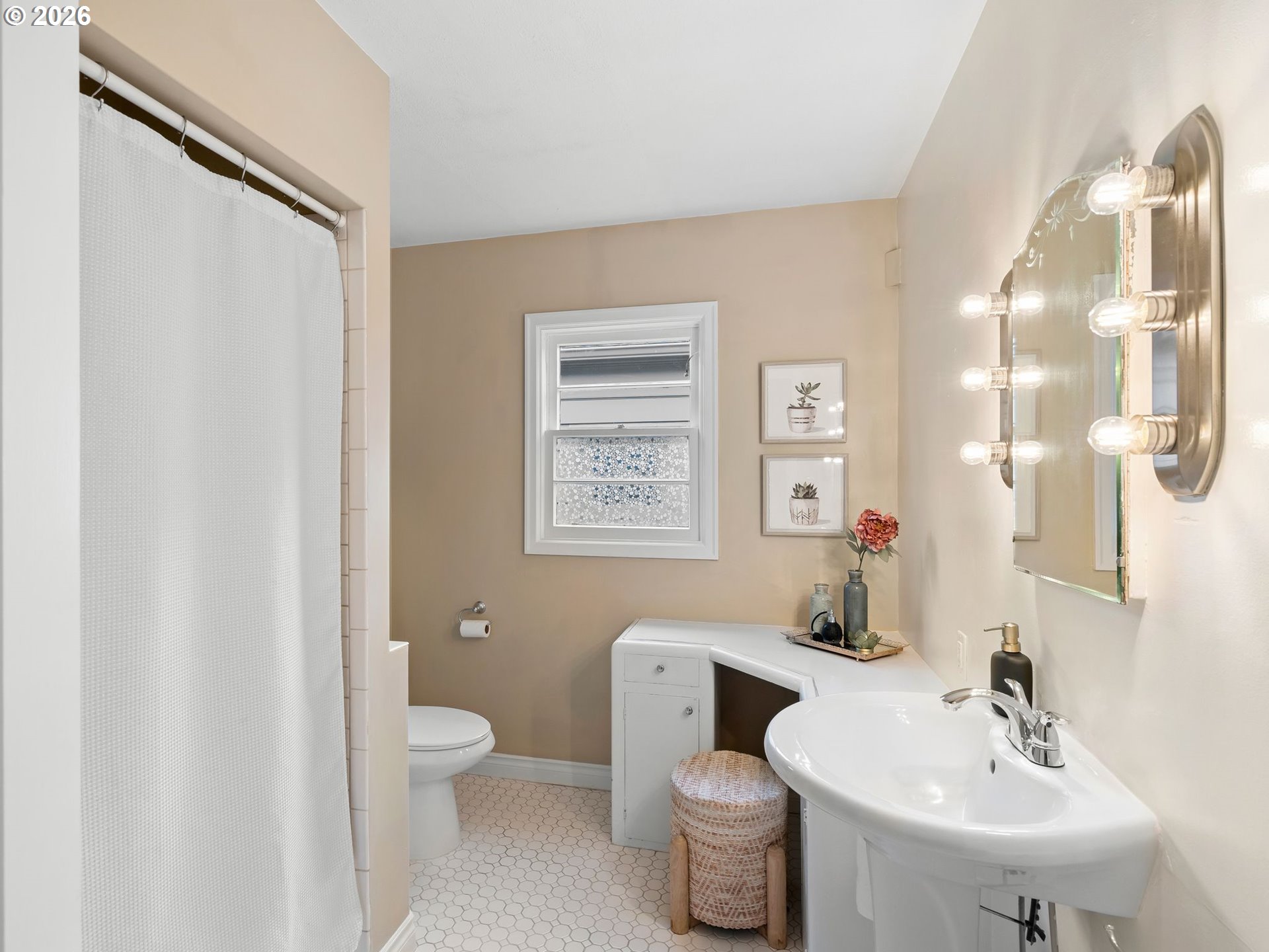 2005 Cottage Street Southeast Salem, OR 97302 - Photo 24 of 46