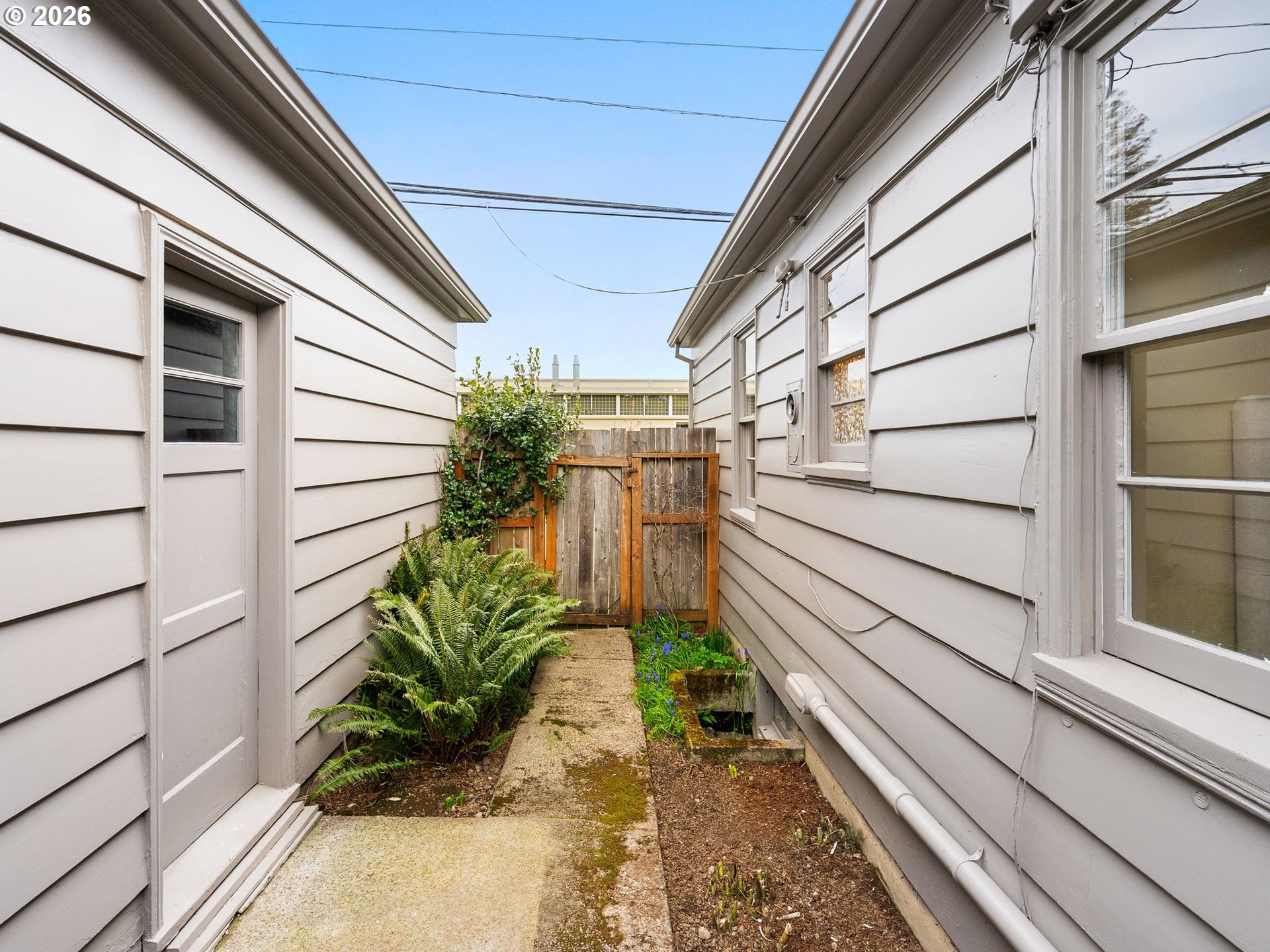 2005 Cottage Street Southeast Salem, OR 97302 - Photo 36 of 46