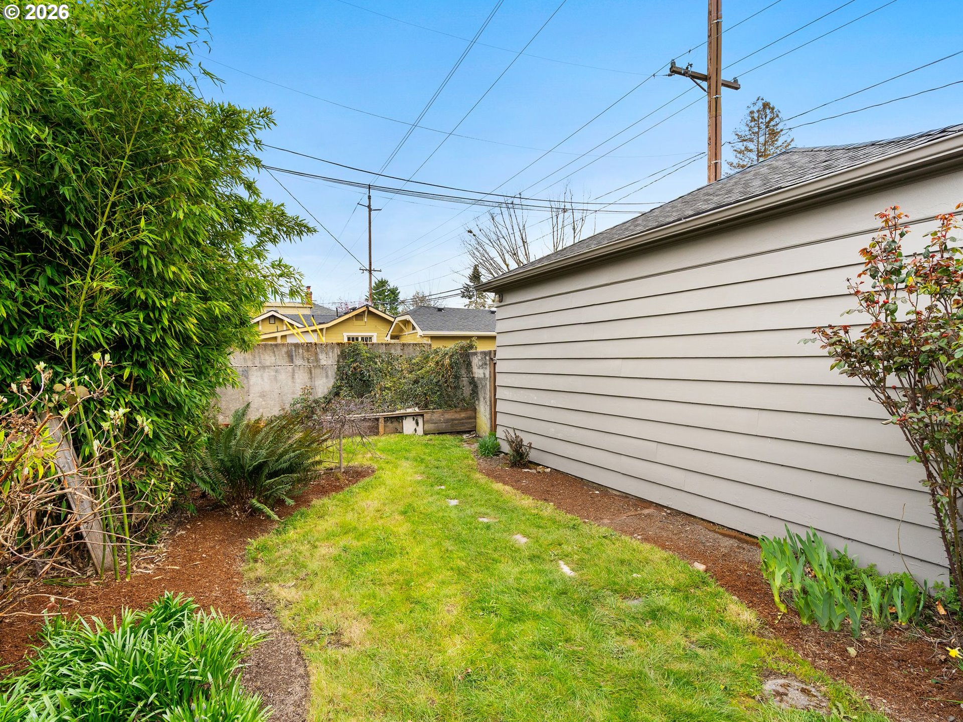 2005 Cottage Street Southeast Salem, OR 97302 - Photo 37 of 46