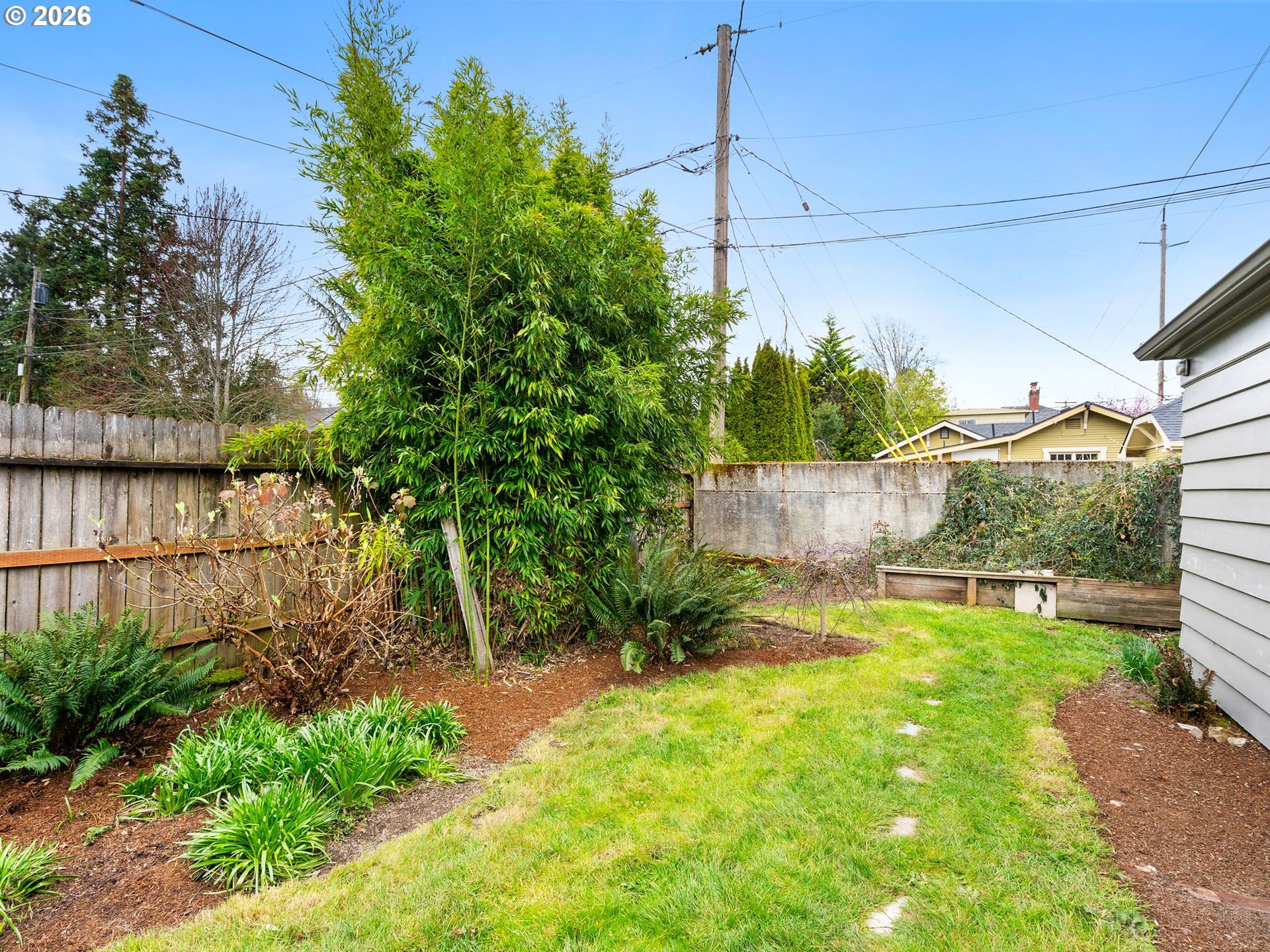 2005 Cottage Street Southeast Salem, OR 97302 - Photo 38 of 46