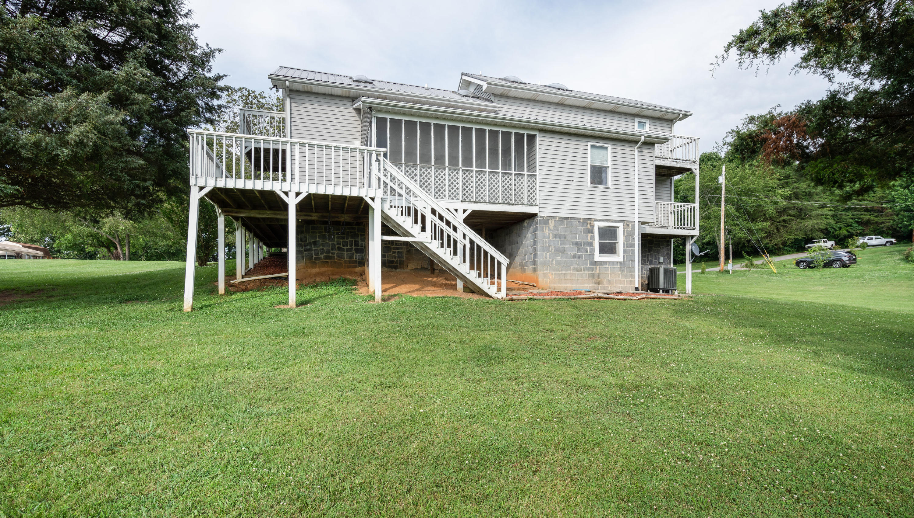 135 Farmington Heights Road Limestone, TN 37681 - Photo 10 of 45 DSC04416-Edit