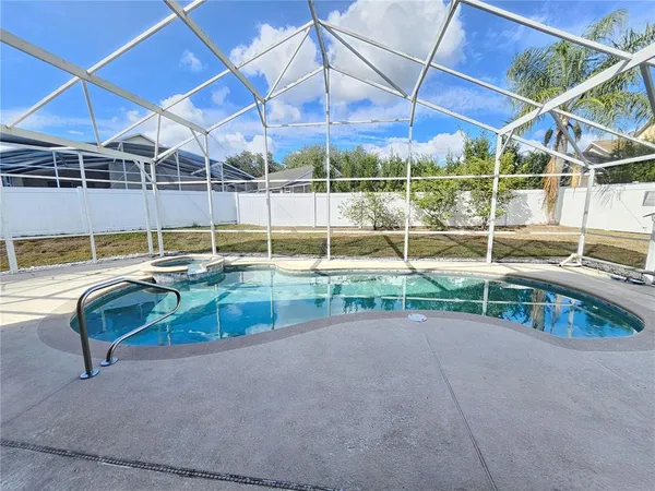 $3,500 | 2654 Star Lake View Drive, Kissimmee, FL 34747