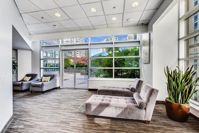 $2,700 | 545 North Dearborn Street, Unit 1506, Chicago, IL 60654