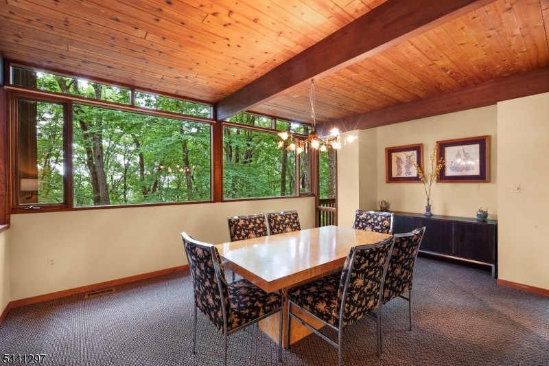 6 Farm Road Chester, NJ 07930 - Photo 15 of 41