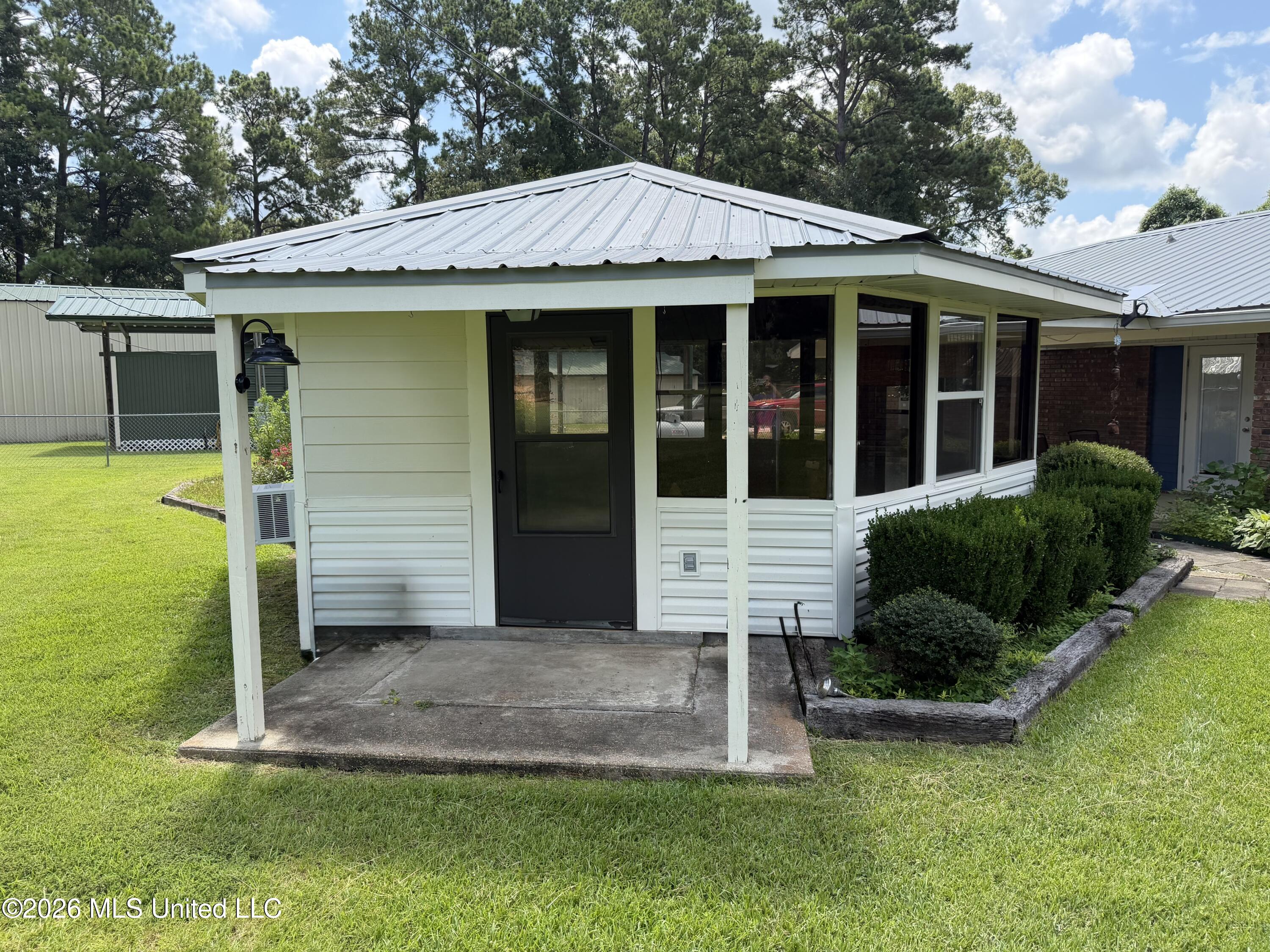 18 Jordan Road Natchez, MS 39120 - Photo 12 of 15 IMG_1549