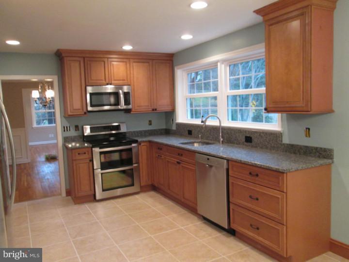 59 North Waterloo Road Devon, PA 19333 - Photo 11 of 22