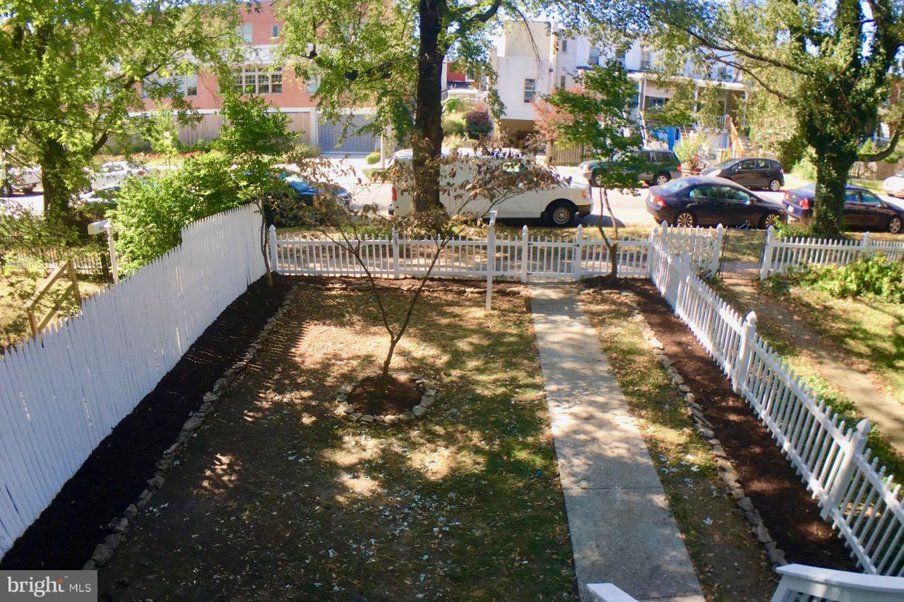 3423 Roland Avenue Baltimore, MD 21211 - Photo 4 of 27 Exterior (General)