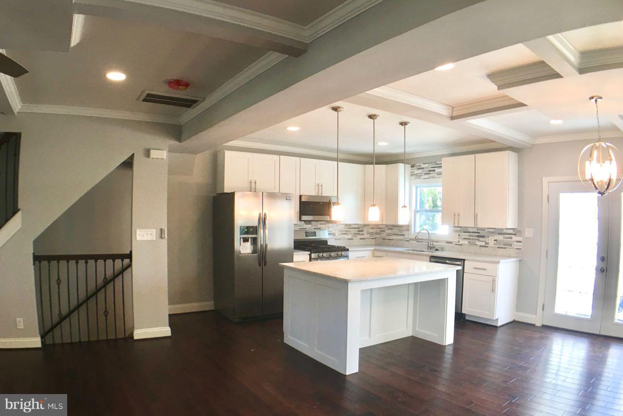 3423 Roland Avenue Baltimore, MD 21211 - Photo 5 of 27 Interior (General)