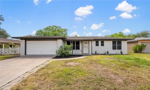 $234,900 | 1106 Salem Drive, Corpus Christi, TX 78412
