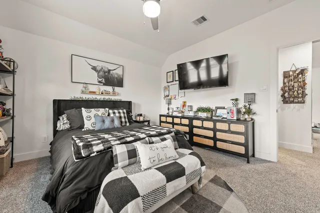 a view of a workspace with furniture