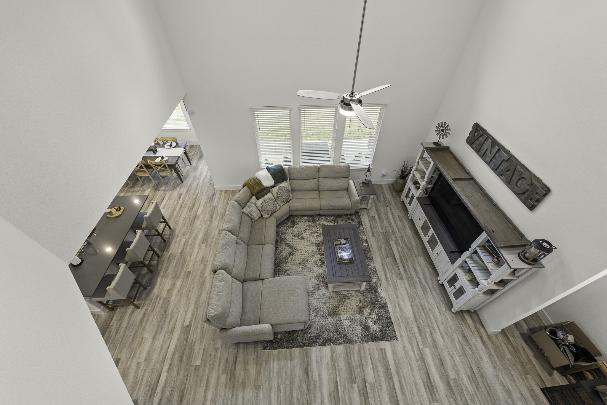 10009 Gray Jay Court Conroe, TX 77384 - Photo 38 of 47 a view of a workspace with furniture and wooden floor