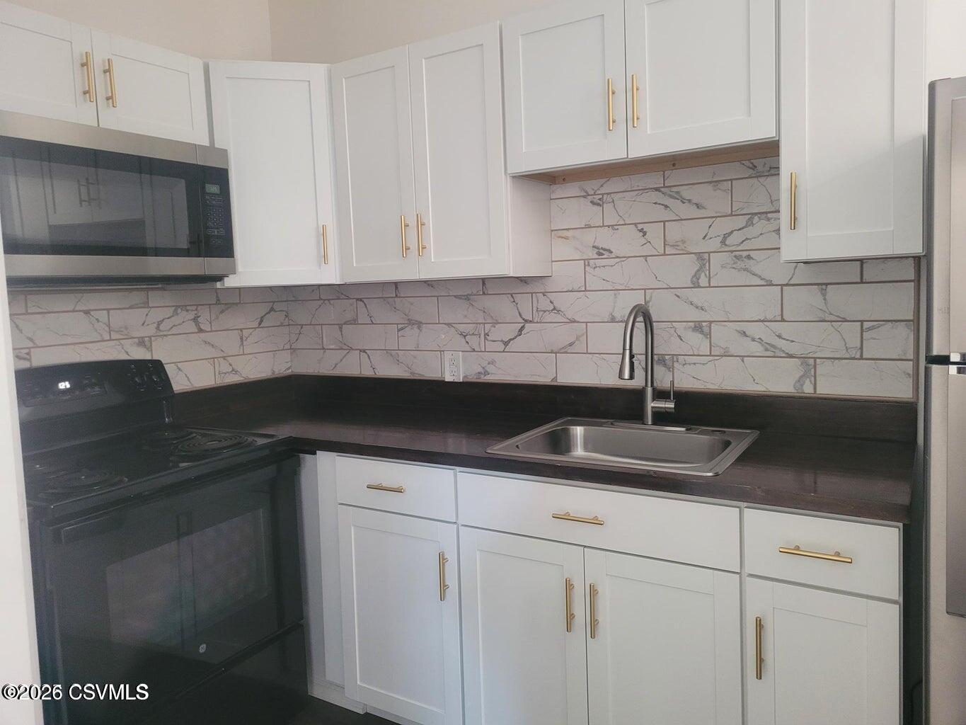 348 Arch Street Sunbury, PA 17801 - Photo 6 of 11