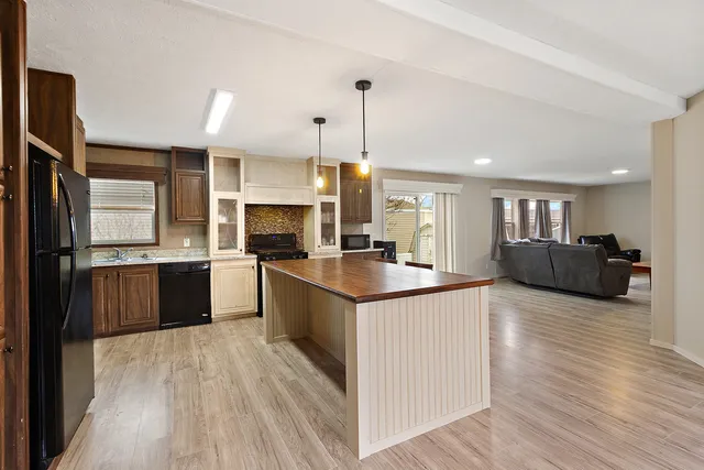 $89,900 | 1 St Francis Drive, Bourbonnais, IL 60914