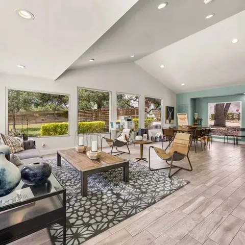 $850 | 13005 Heinemann Drive, Unit 5507, Austin, TX 78727