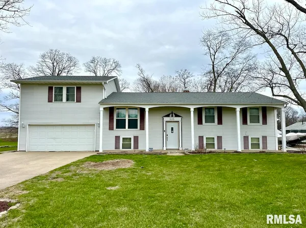 $275,000 | 5115 West Woodfern Road, Bartonville, IL 61607