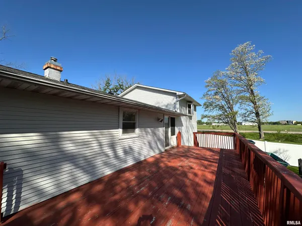 $275,000 | 5115 West Woodfern Road, Bartonville, IL 61607