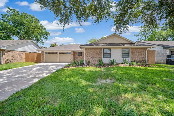$270,000 | 1113 Warren Street, Deer Park, TX 77536