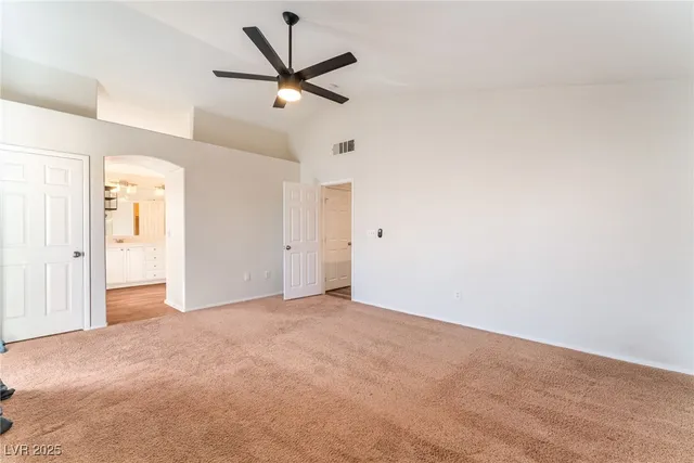 $3,000 | 8401 Cinnamon Hill Avenue, Las Vegas, NV 89129