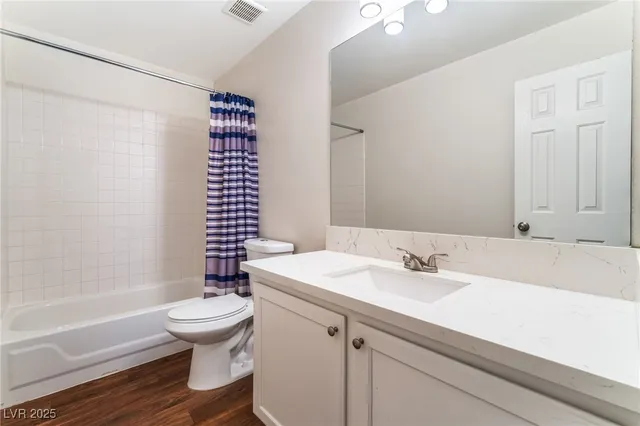 $3,000 | 8401 Cinnamon Hill Avenue, Las Vegas, NV 89129