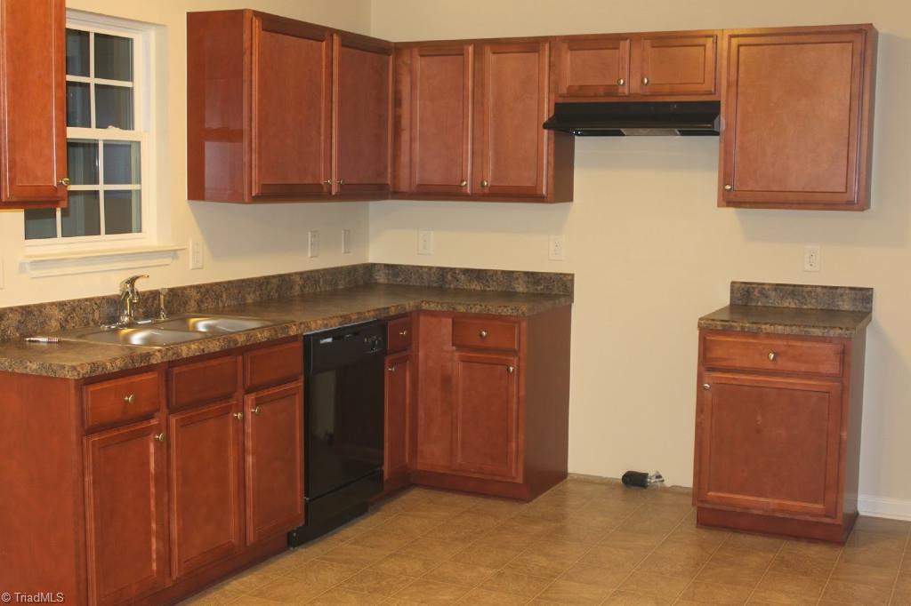 55 Ridgebrooke Drive High Point, NC 27265 - Photo 7 of 14 Gallery Image 7