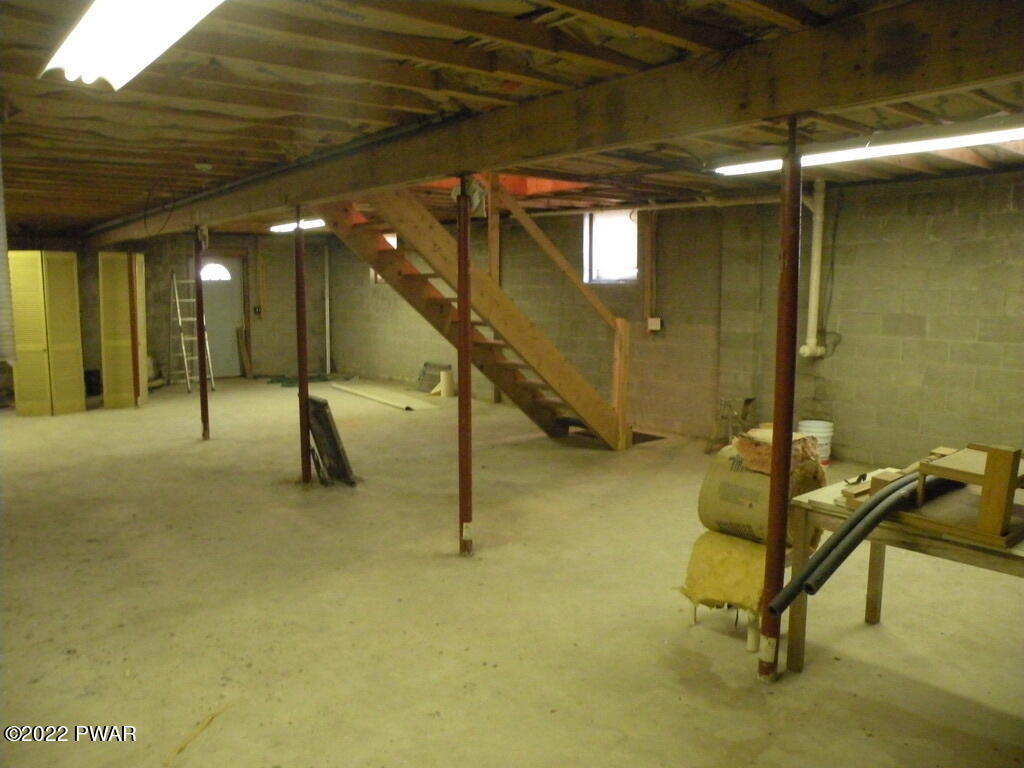 1127 Silver Lake Road Dingmans Ferry, PA 18328 - Photo 26 of 33