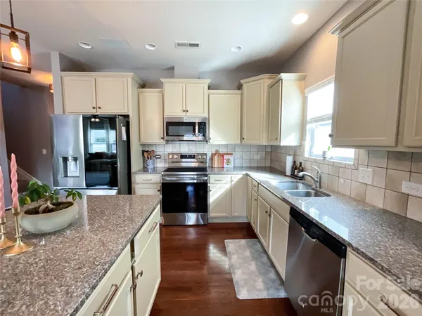 $510,000 | 1300 Afternoon Sun Road, Matthews, NC 28104