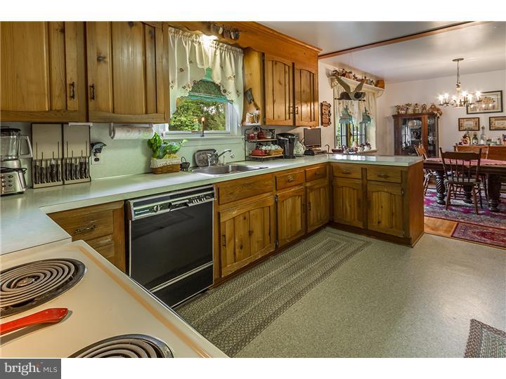435 Forked Neck Road Shamong, NJ 08088 - Photo 14 of 25 Kitchen