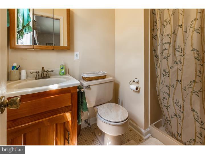 435 Forked Neck Road Shamong, NJ 08088 - Photo 18 of 25 Master Bathroom