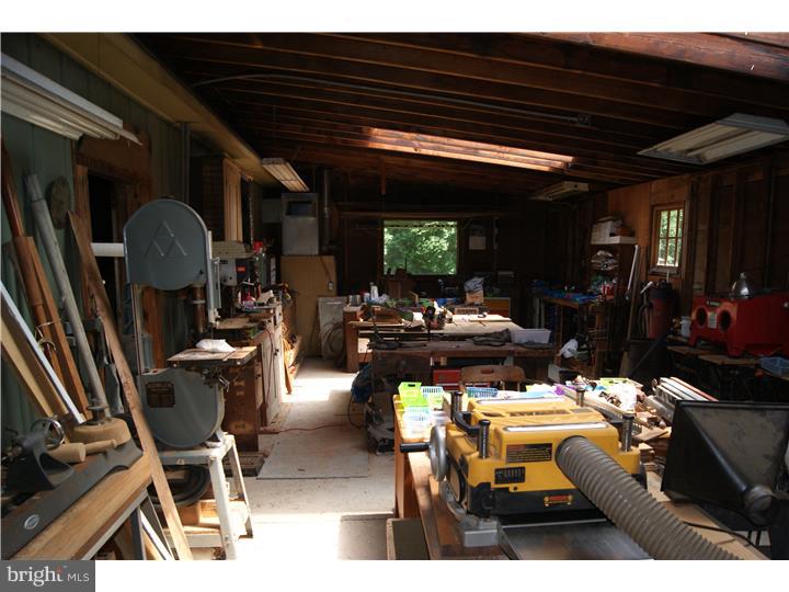 435 Forked Neck Road Shamong, NJ 08088 - Photo 23 of 25 Barn