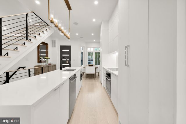 a view of entryway and hall