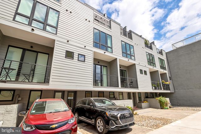 $1,225,000 | 146 S Street Northwest, Unit B, Washington, DC 20001