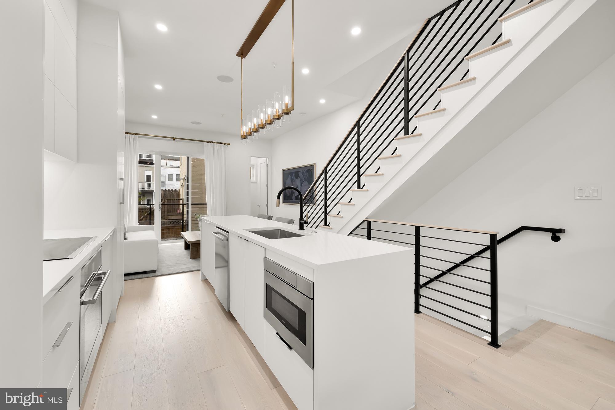 146 S Street Northwest, Unit B Washington, DC 20001 - Photo 10 of 51