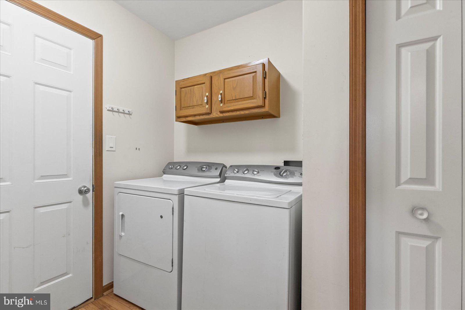 437 Valley View Drive Hanover, PA 17331 - Photo 29 of 40 a utility room with dryer and washer