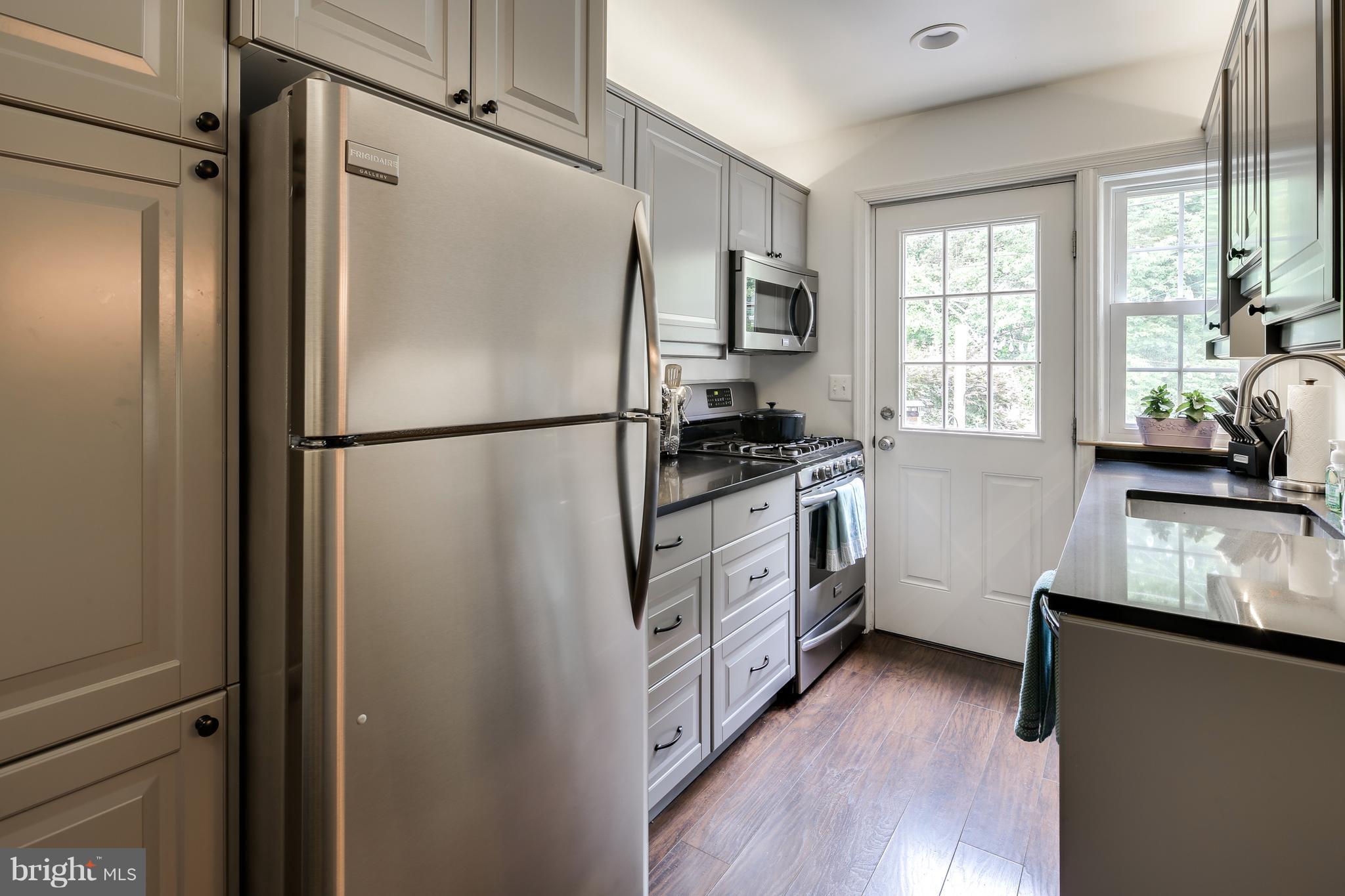 1888 Edgewood Road Towson, MD 21286 - Photo 13 of 27 Kitchen