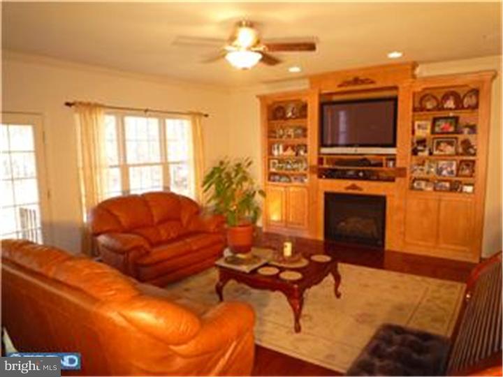1141 Moss Mill Road Hammonton, NJ 08037 - Photo 4 of 25 Gallery Image 4