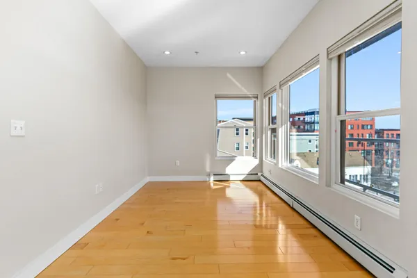 $629,000 | 133 York Street, Unit 2B, Portland, ME 04101