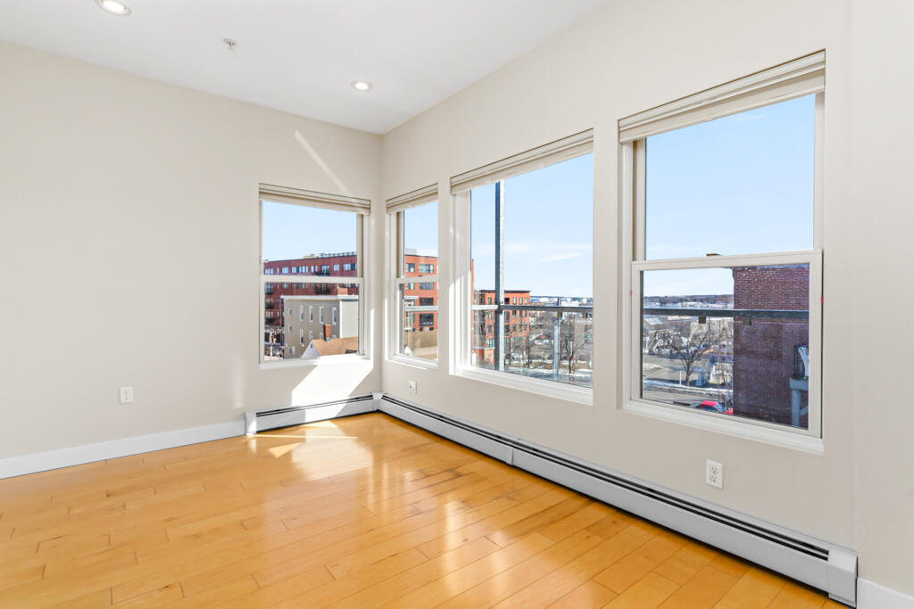 133 York Street, Unit 2B Portland, ME 04101 - Photo 16 of 32 DSC05969