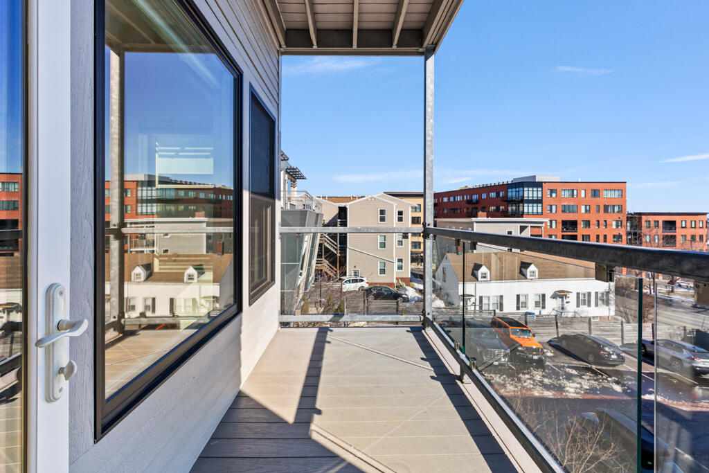 133 York Street, Unit 2B Portland, ME 04101 - Photo 30 of 32 DSC06030