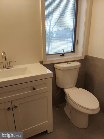 $699,900 | 388 Bowling Green Road, Front Royal, VA 22630