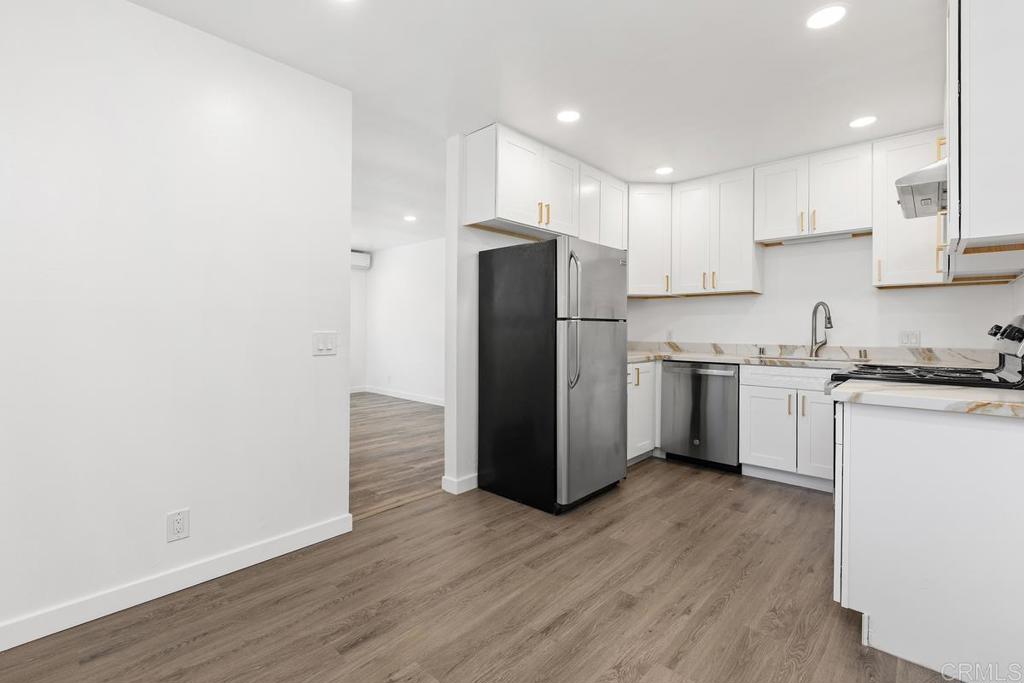 889-91 Bracero Road Encinitas, CA 92024 - Photo 34 of 59