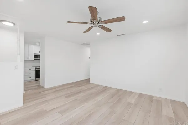 $2,150,000 | 889-91 Bracero Road, Encinitas, CA 92024