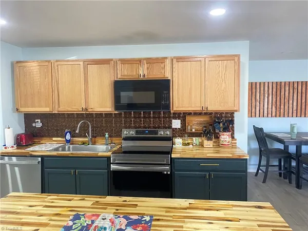 $269,999 | 120 Dillard Court, Eden, NC 27288