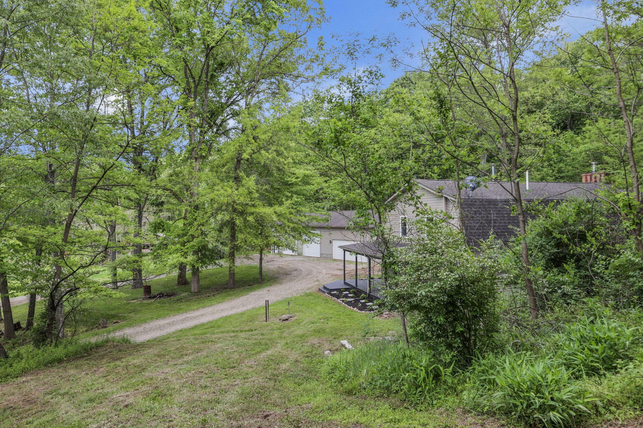 4287 Dragoo Road Nashport, OH 43830 - Photo 6 of 48