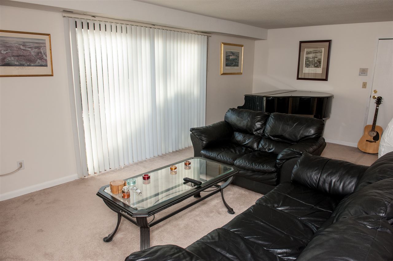 2 Brookside Drive, Unit 6 Exeter, NH 03833 - Photo 4 of 19