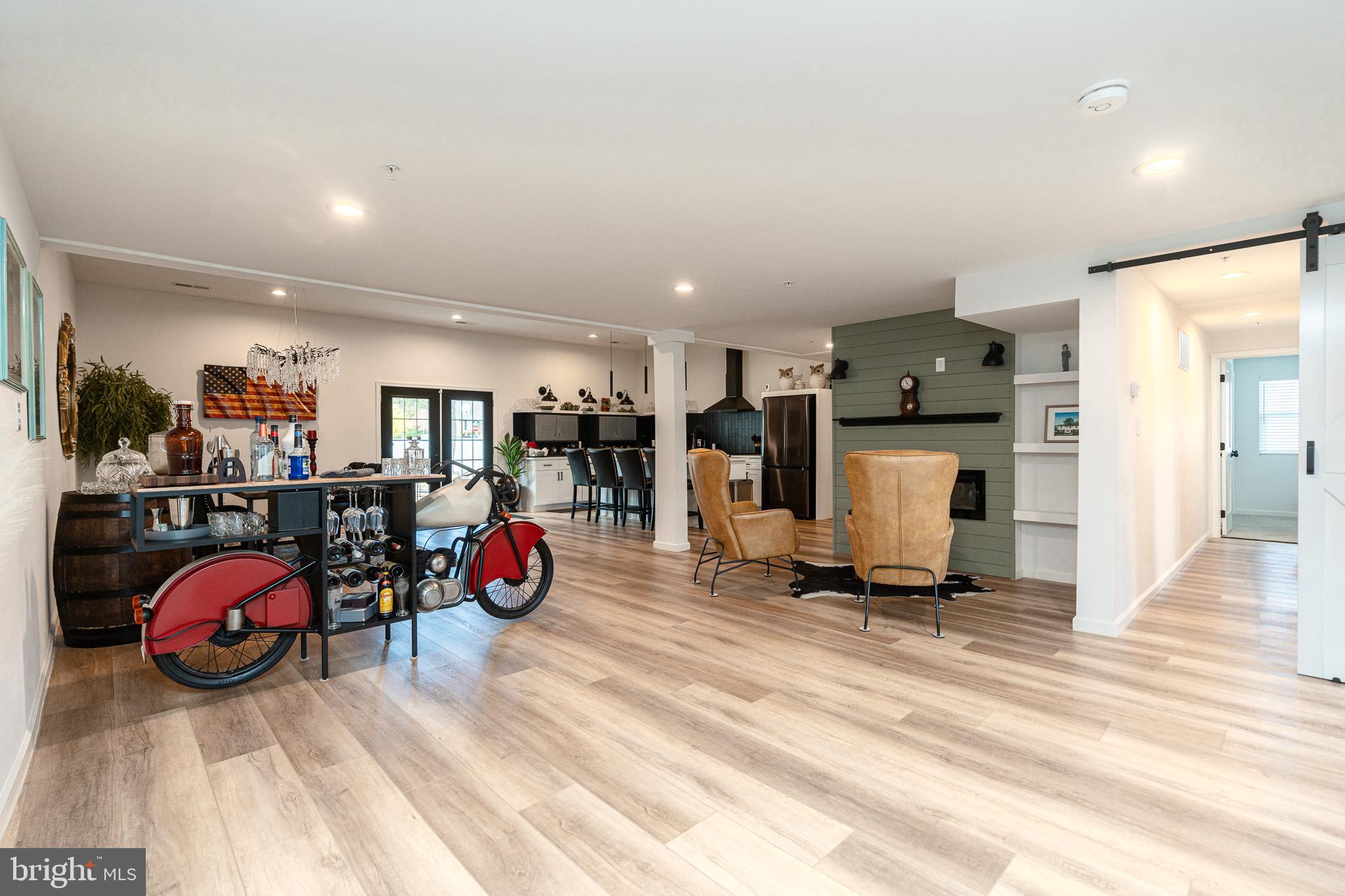 2306 Maple Road Sparrows Point, MD 21219 - Photo 6 of 43