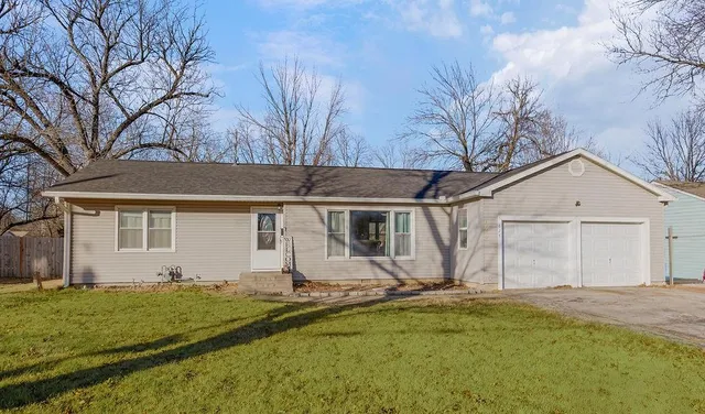 $265,000 | 624 West Wabash Street, Olathe, KS 66061