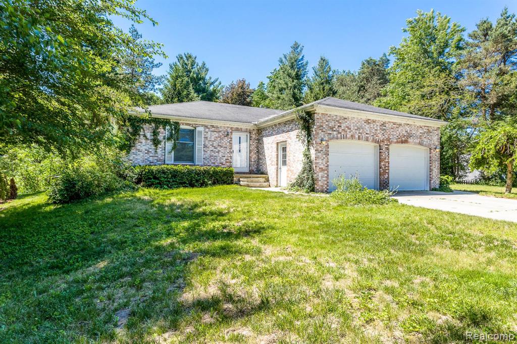 3661 Myrtle Road Fort Gratiot, MI 48059 - Photo 1 of 51