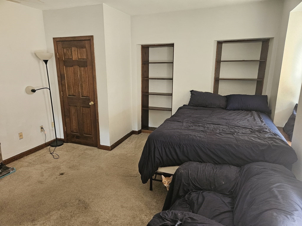 325 Mammoth Road, Unit 1 Lowell, MA 01854 - Photo 13 of 16
